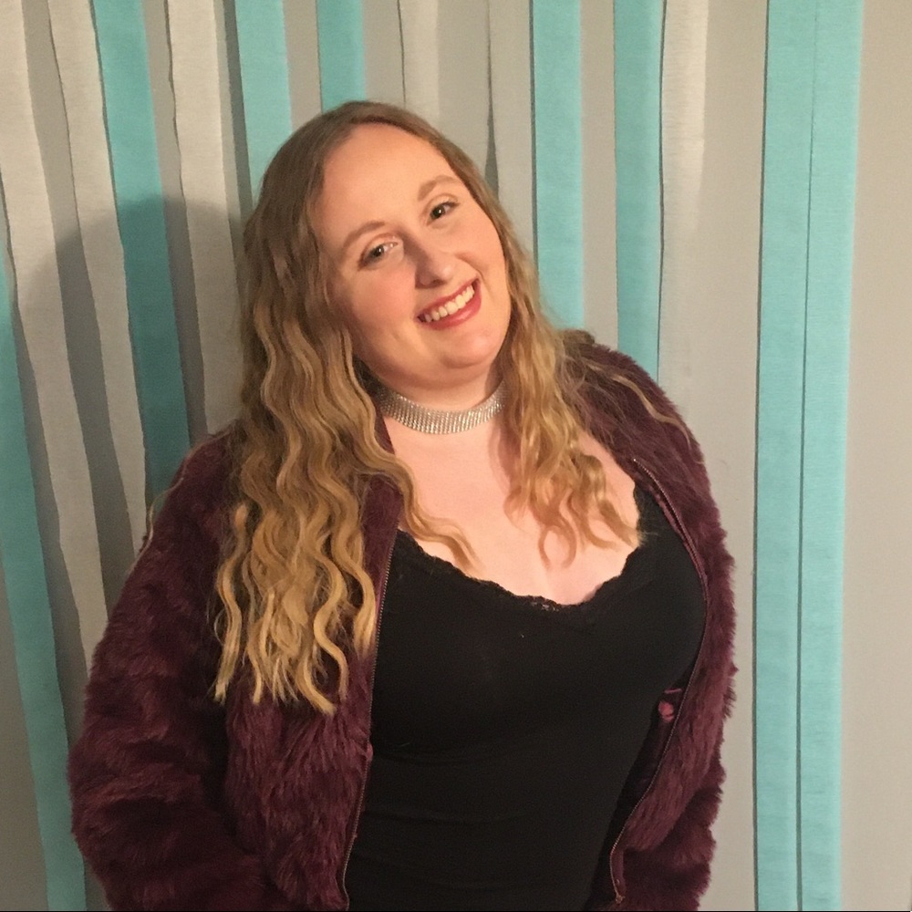 Meet your Posher, Emily